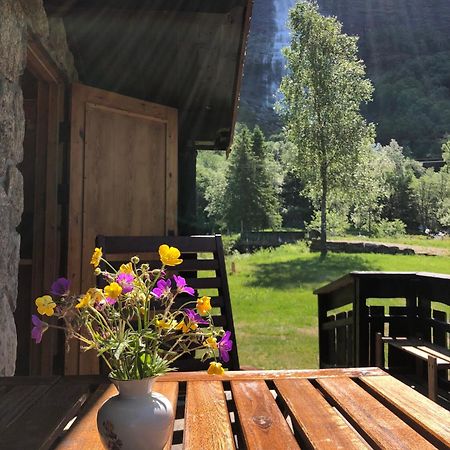 Vassbakken Kro Og Camping Skjolden Extérieur photo