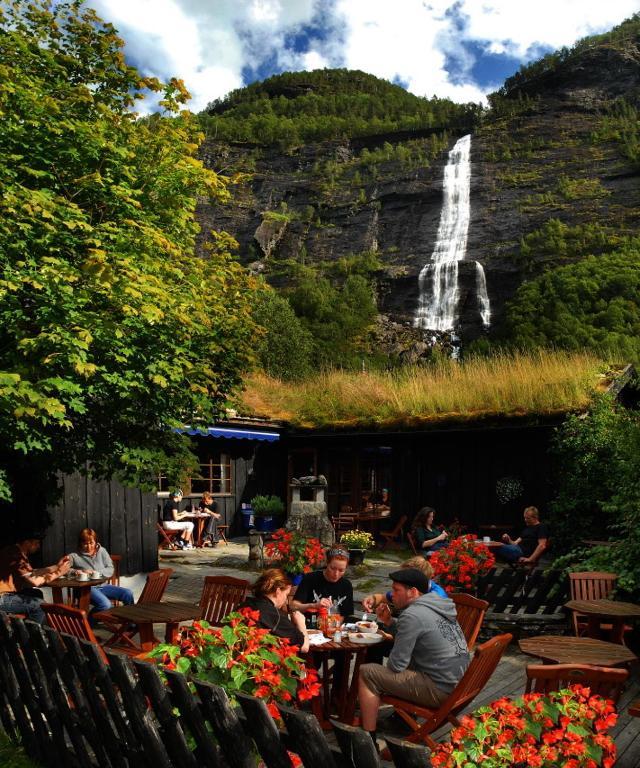 Vassbakken Kro Og Camping Skjolden Extérieur photo